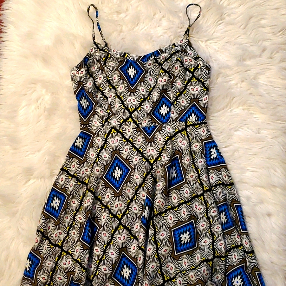 Sundress - Picture 3 of 9